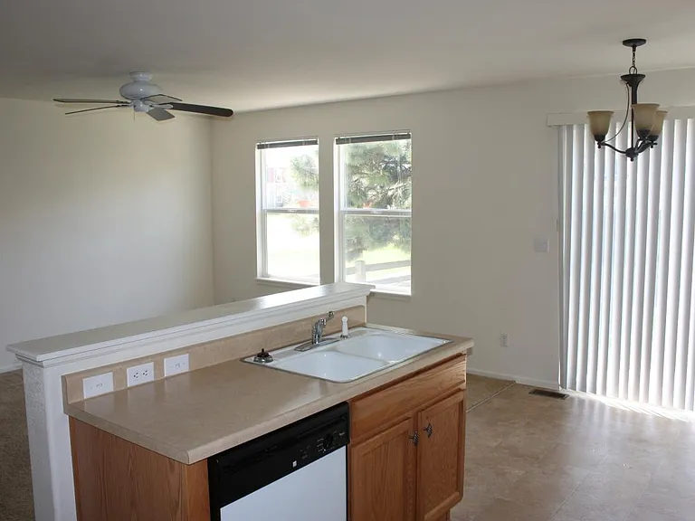 4393 S Holland Way — Photo 11