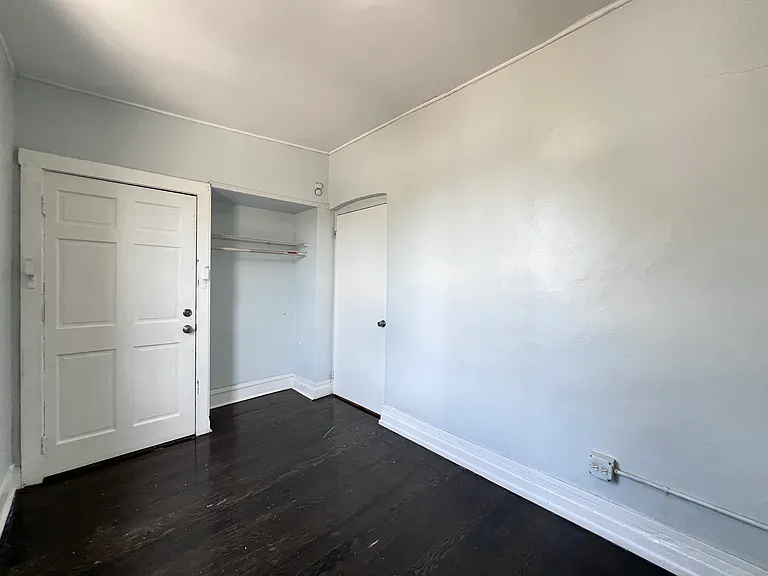 8856 S Lowe Ave #2R — Photo 20