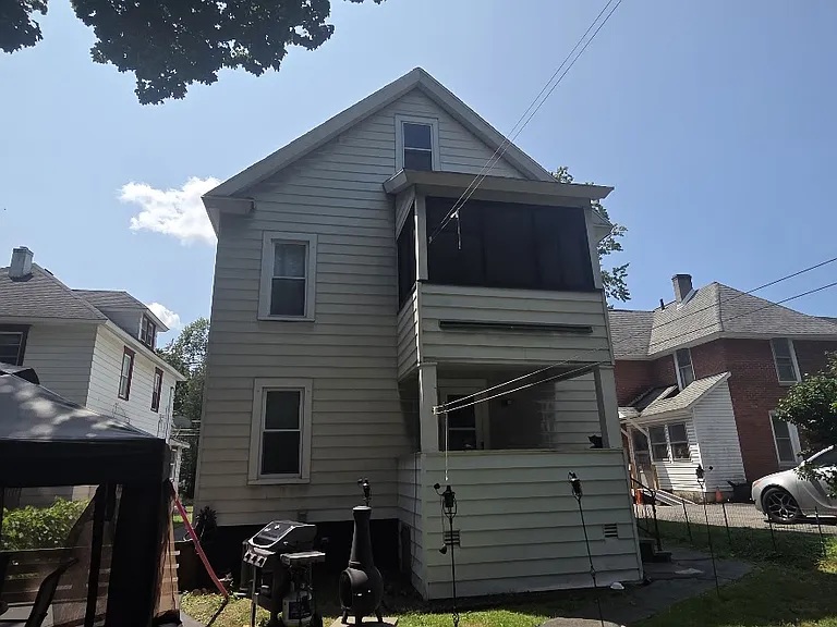 114 Peck Ave #2 — Photo 23