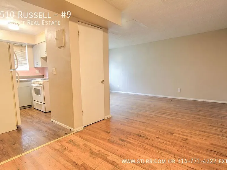 3510 Russell Blvd #9 — Photo 4