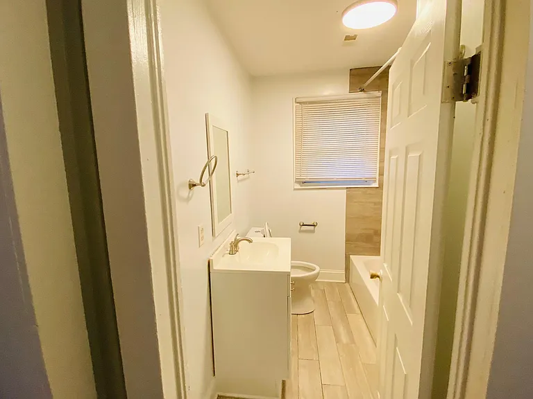 813 Arlington Ave — Photo 10
