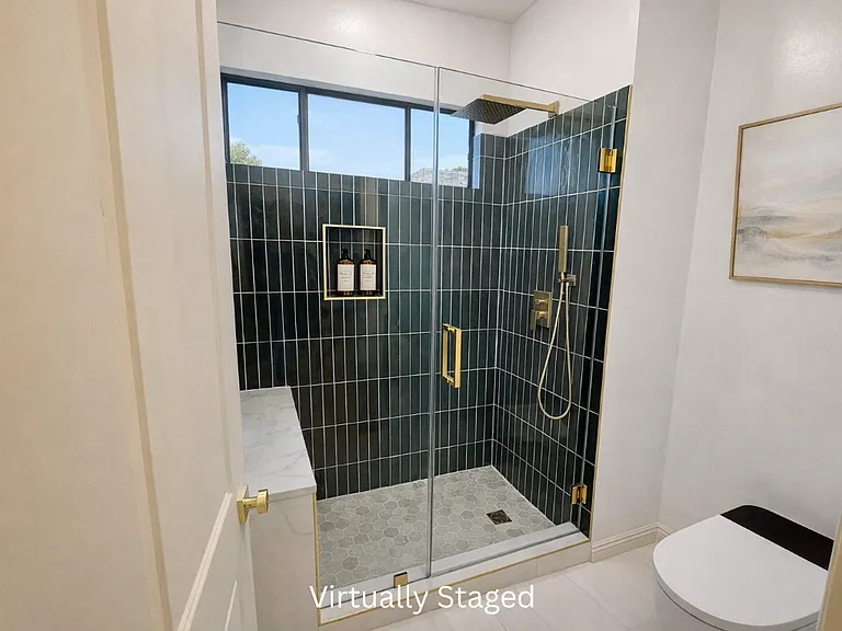 10770 National Blvd — Photo 7