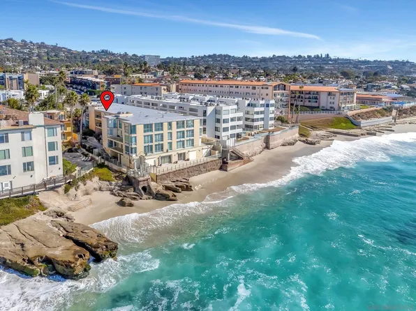 202 Coast Blvd Unit 8, La Jolla, CA 92037