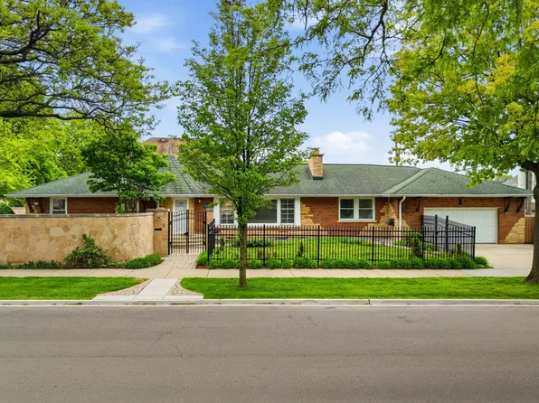 1758 N Natoma Ave, Chicago, IL 60707