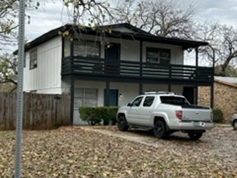 400 Donnell Dr — Photo 17