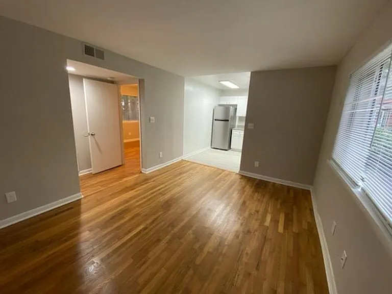 1570 Memorial Drive — Photo 15