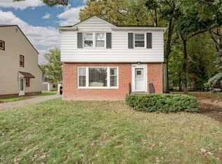 4035 Charlton Rd, South Euclid, OH 44121