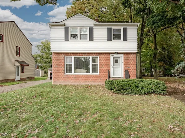 4035 Charlton Rd, South Euclid, OH 44121