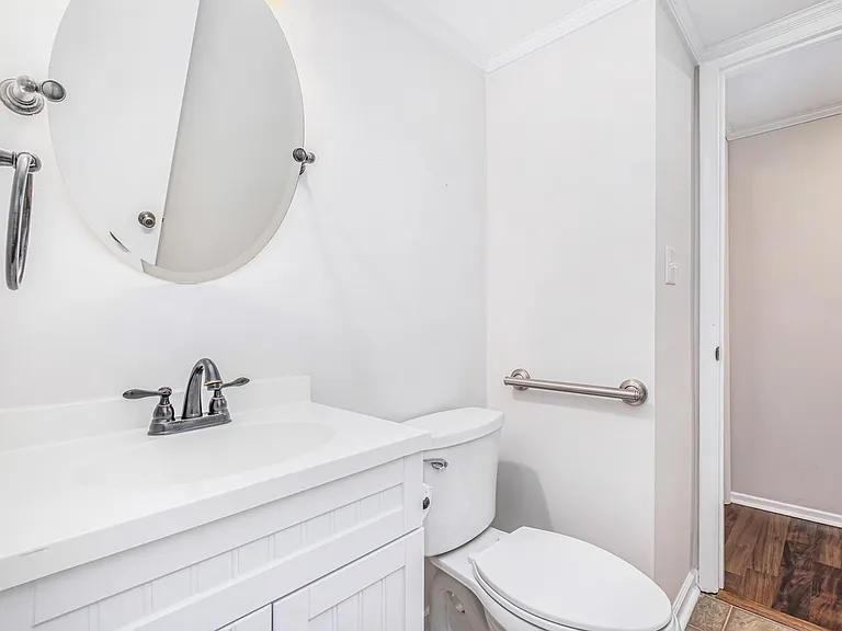 701 McNabb Ct — Photo 18