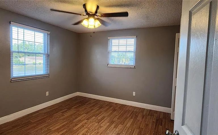 2408 Kimberly Dr — Photo 17