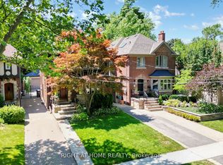 46 Jackson Ave, Toronto, ON M8X2J4