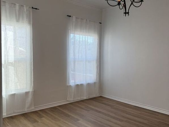 157 N La Peer Dr APT C