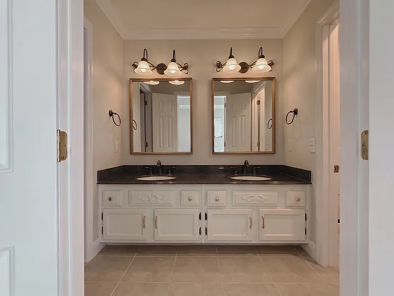 174 Cavalry Dr — Photo 13