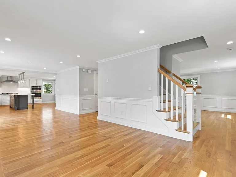 55 Ralph St — Photo 4