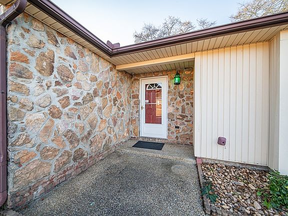 3rd image of 3600 Brookwood Ct