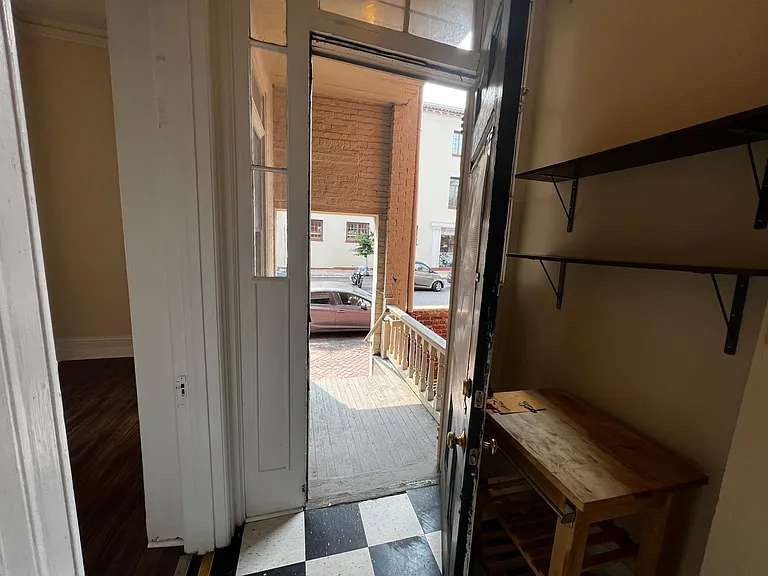 17 E Grace St #17B — Photo 12