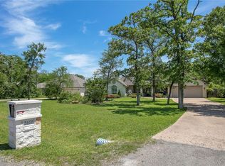 5169 Drake Dr, College Station, TX 77845