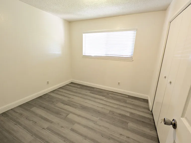 6611 Flamingo Way — Photo 16