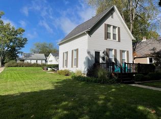 1402 Fell Ave, Bloomington, IL 61701