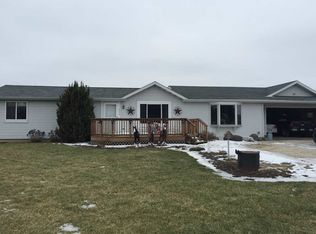 4440 Schoen Rd, Union Grove, WI 53182