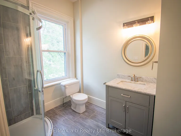 66 Daly Ave #2 — Photo 20