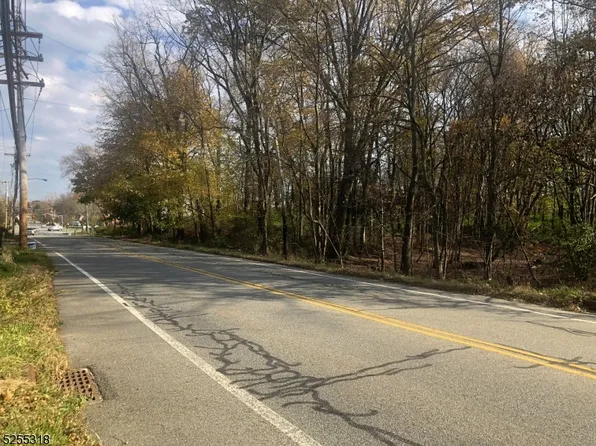 157 River Rd, Montville Twp., NJ 07045