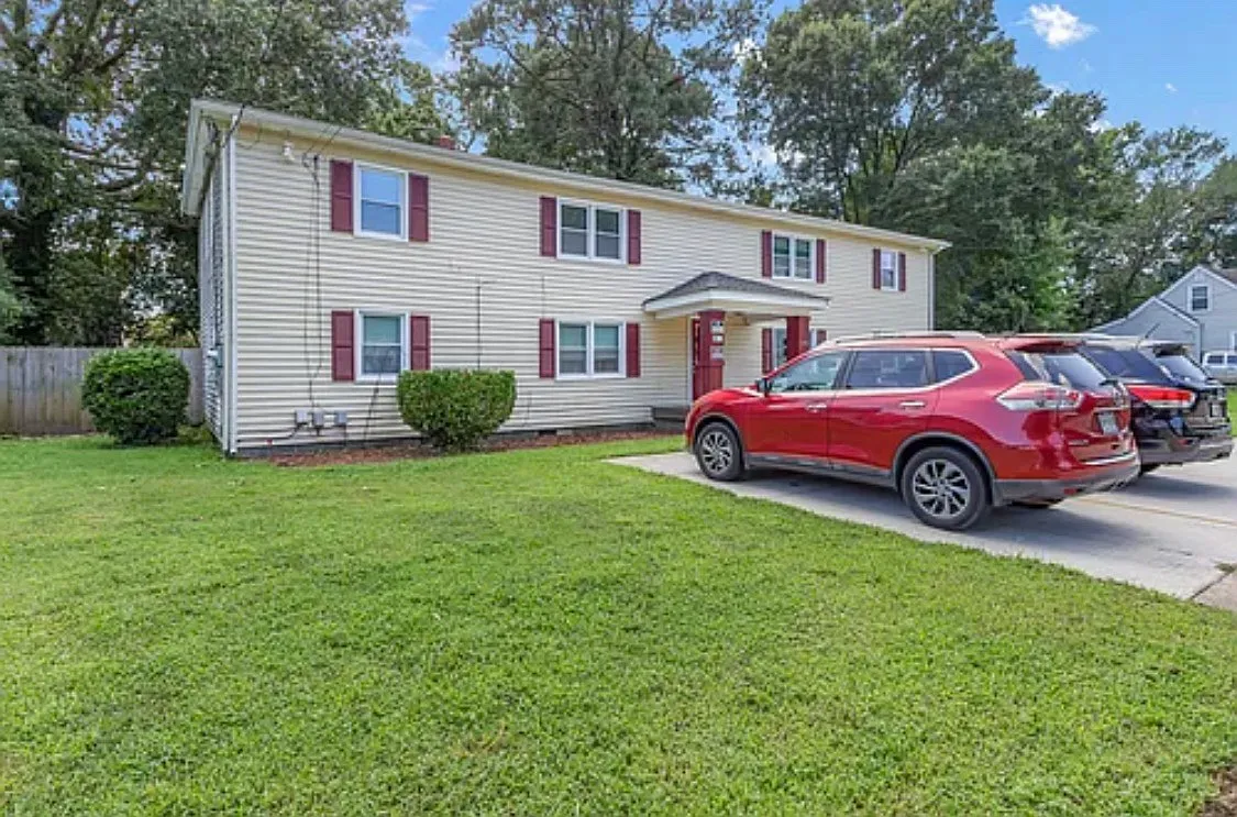 Building Photo - 5001 Krick St #3