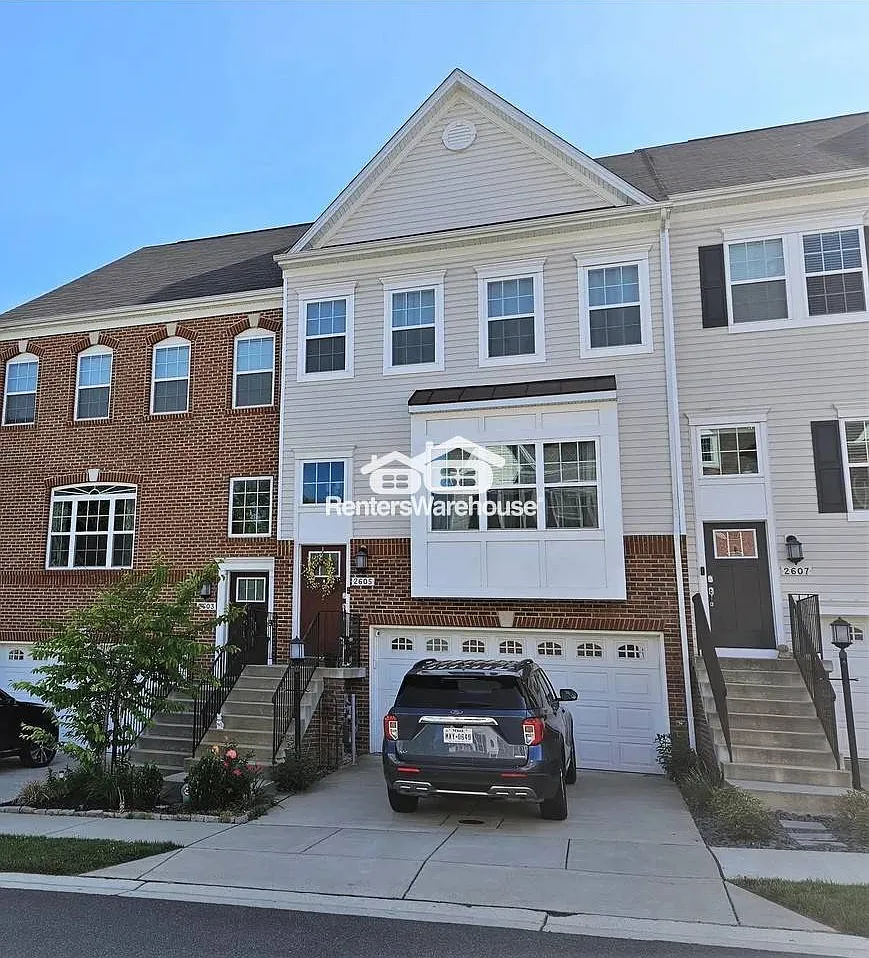 Available September 1 - Summerfield Village - 4 Level Th - 3 Br - 3 Full Bath - 3 - 1/2 Baths — Photo 1