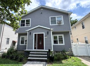 83-15 243rd St #1, Bellerose, NY 11426