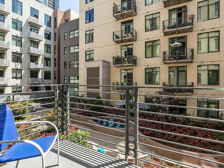 1050 Island Ave — Photo 32