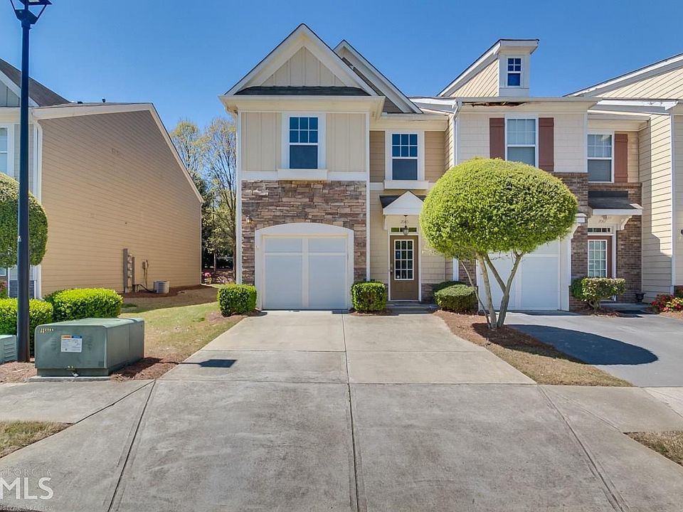 1st image of 2065 Lakeshore Dr NE