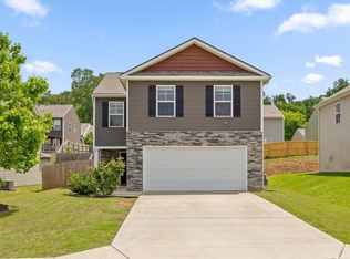 3370 Serenity Dr NE, Cleveland, TN 37312