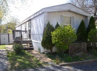 995 Buena Vista Dr, Fenton, MO 63026