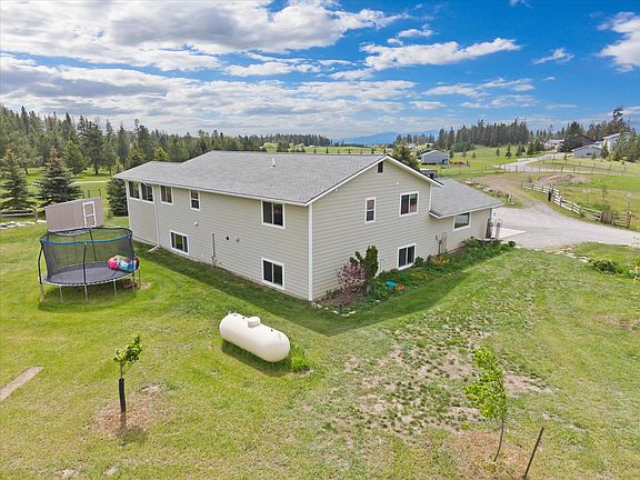 5th image of 133 Fox View Trl