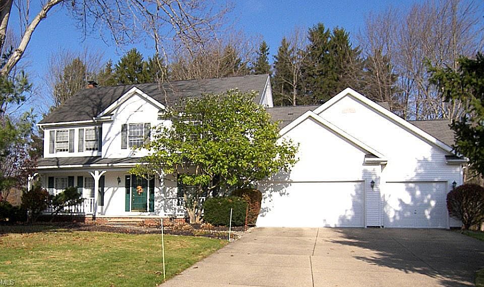 1st image of 36270 Spicebush Ln