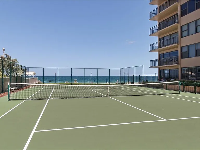 3800 Galt Ocean Dr #309 — Photo 35