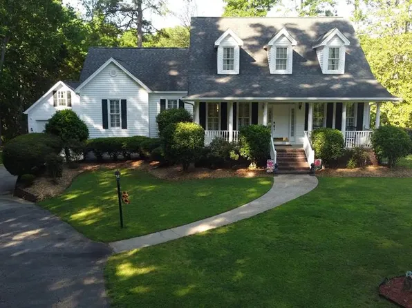 114 Creekside Ct, Greenwood, SC 29649