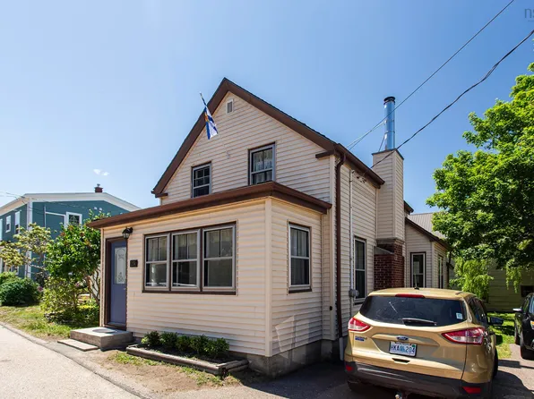 29 Saint James St, Annapolis Royal, NS B0S 1K0