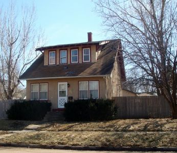 801 W 5th Ave, Mitchell, SD, 57301