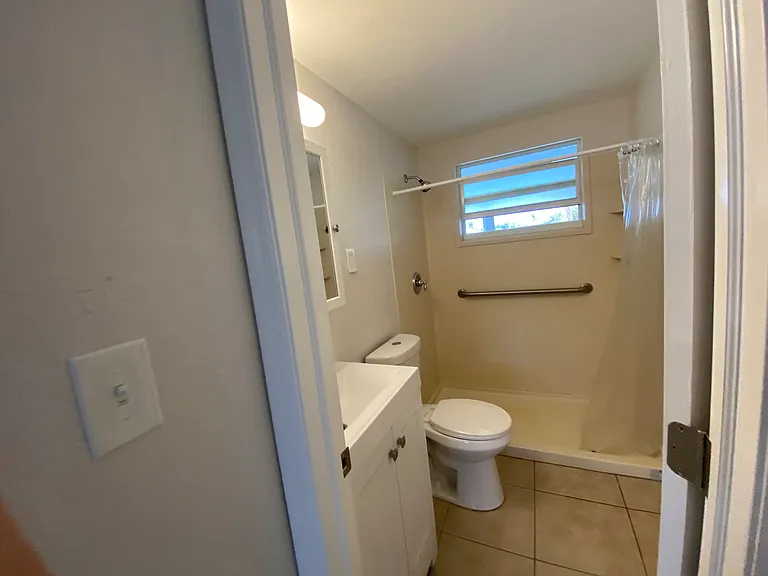 3415 Palm Dr #1 — Photo 37