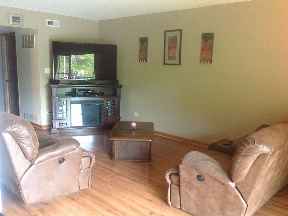 2nd image of 8148 168th Pl APT 2W