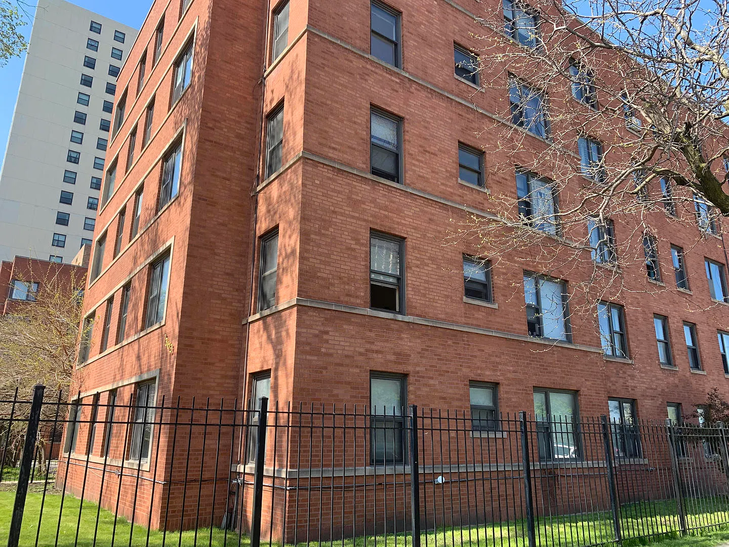 7363 S South Shore Dr #107 photo 1