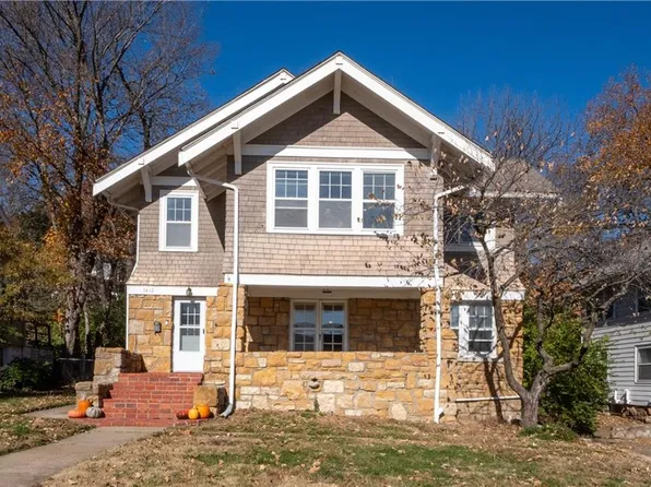 1412 W 51st St, Kansas City, MO 64112