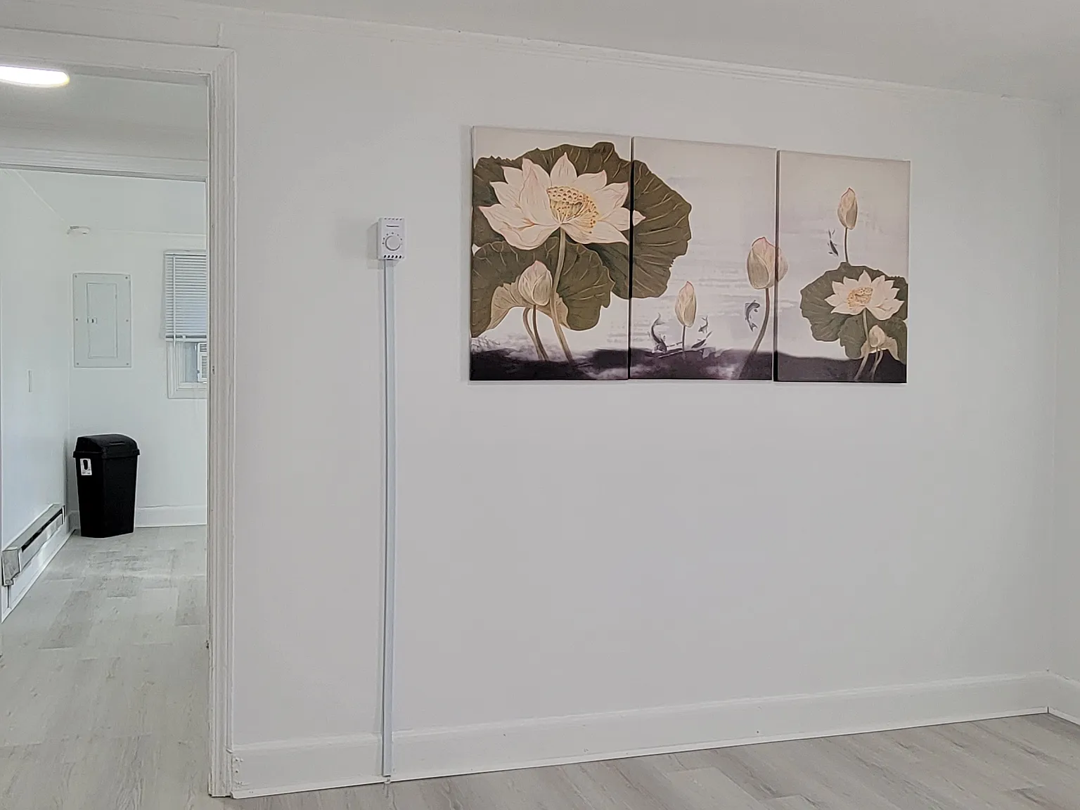 409 Laura Ct — Photo 3