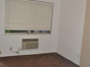 813 SE 13th St #4, Fort Lauderdale, FL 33316