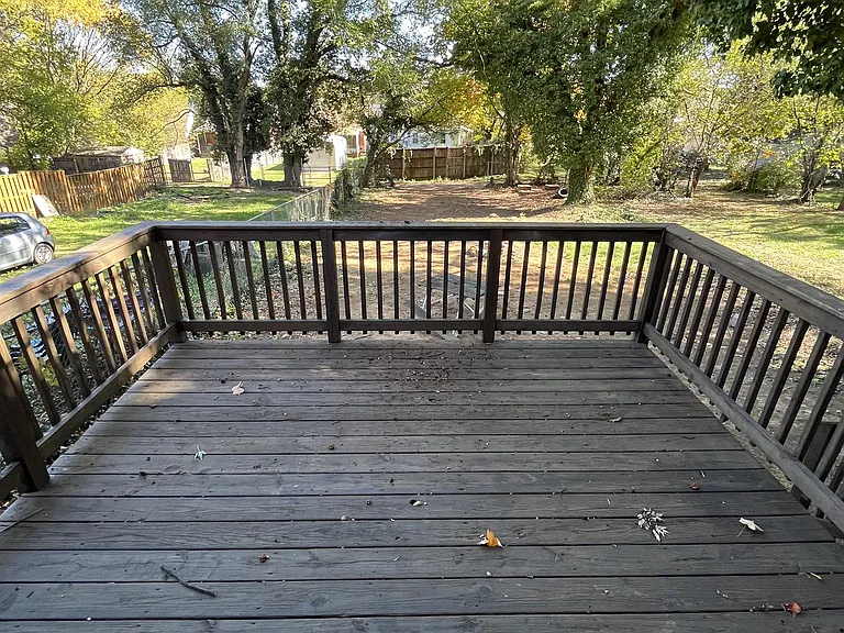 332 Shawnee Ave — Photo 9