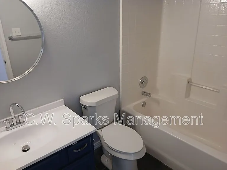 3610 Berrywood Cir — Photo 38