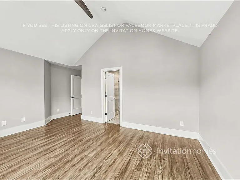242 Founders Ln — Photo 12
