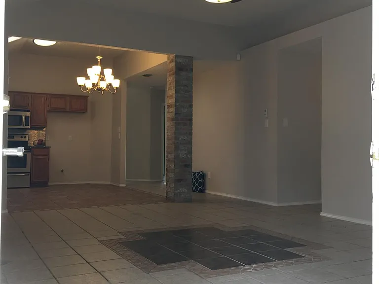 6408 Brookbriar Ct — Photo 5