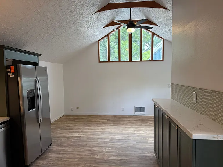 1785 W 14th Ave #B — Photo 32